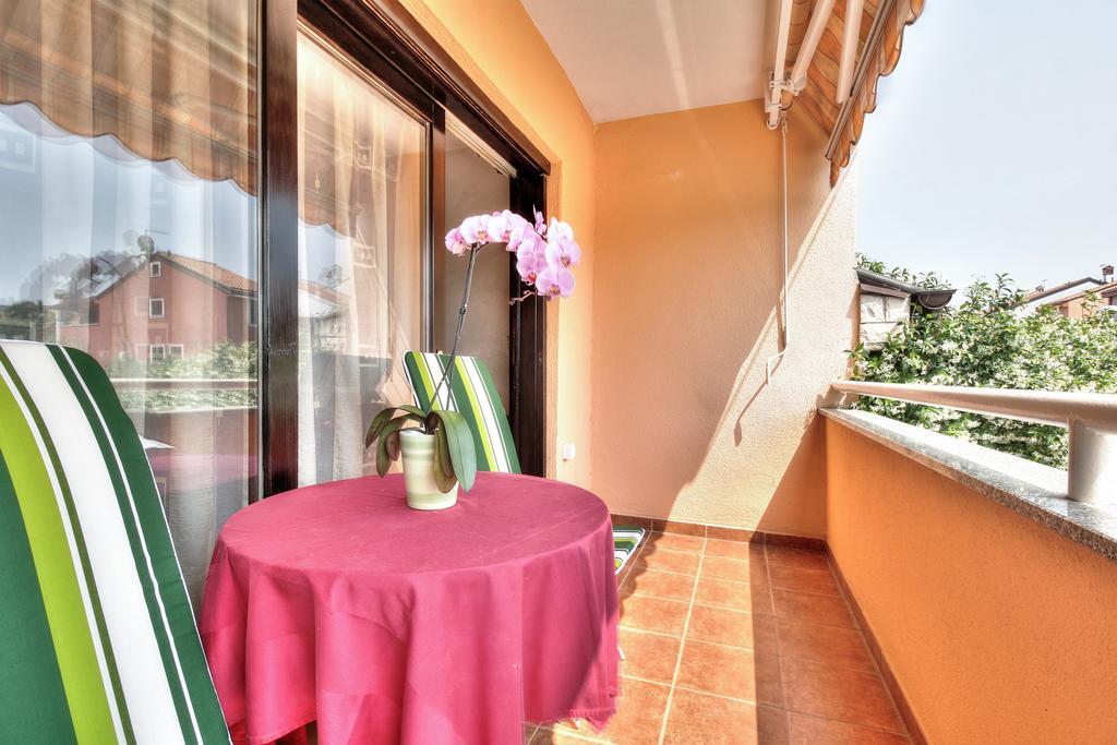Apartment Roko Умаг Екстериор снимка